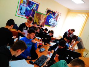 Команда “Гуцули” Закарпатської області стала найсильнішою серед команд Західної України на турнірі юних інформатиків